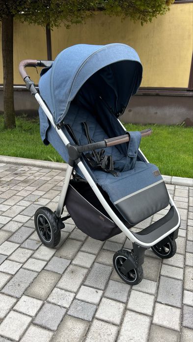 Прогулянковий візок Carrello Bravo(прогулочная коляска візочко camino joy anex)