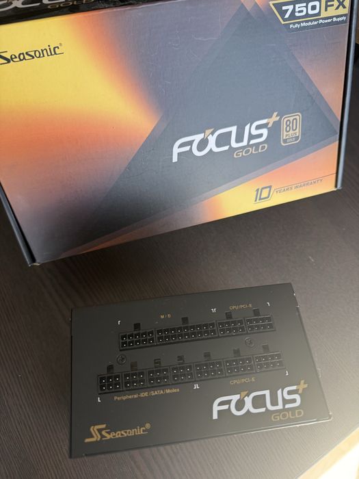 Fonte de Alimentação Seasonic Focus GX-750 750W 80 Plus Gold