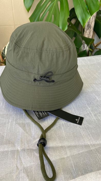 Chapéu stone island