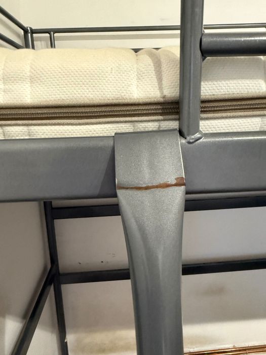 Łóżko Svarta Ikea piętrowe na antresoli