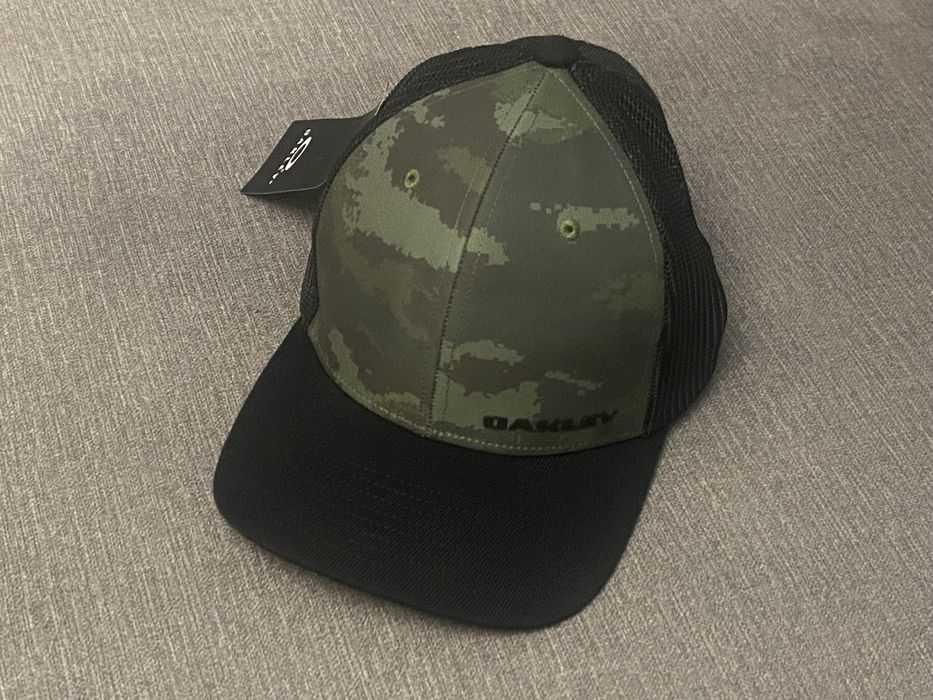 Czapka z daszkiem Oakley S/M