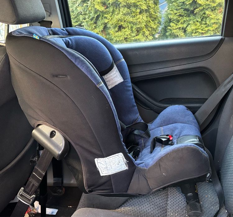 Axkid minikid fotelik 9-25kg uzywany