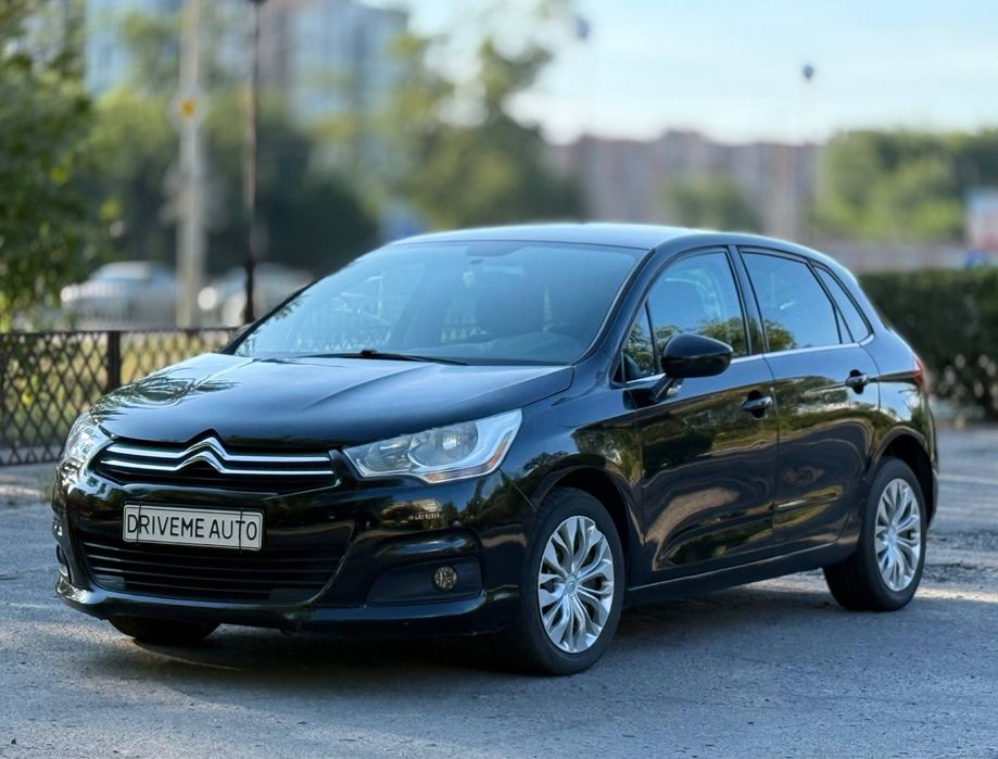 Citroen C4 Official | 2011 рік 1.6 бензин Автомат Пробіг: 111 тис.км Передній привід
