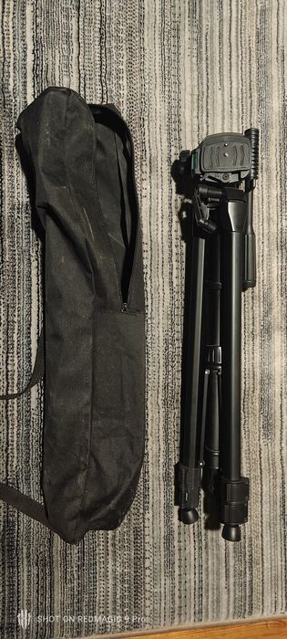 Statyw Camrock prawie nowy 164cm max.