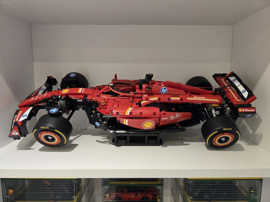 Réplica LEGO Technic Ferrari F1 SF-24