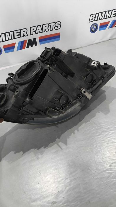 Farol BMW Serie 5 (F10/F11) Halogéneo Esquerdo Pré-LCI   7203.241