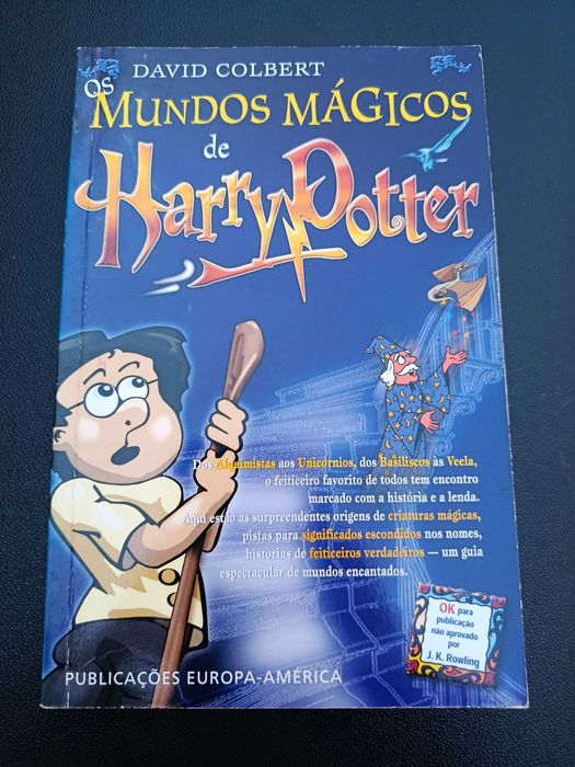 Livro "Os Mundos Mágicos de Harry Potter"