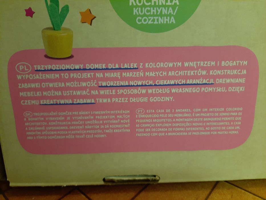 Duuży, nowy, drewniany domek dla lalek z akcesoriami, piętrowy