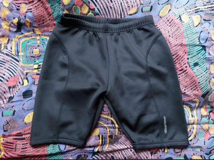 Велошорти фірми Karrimor оригінал 

Розмір: M

Стан класний 

Идеально