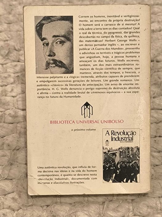 A Guerra dos Mundos
de H. G. Wells