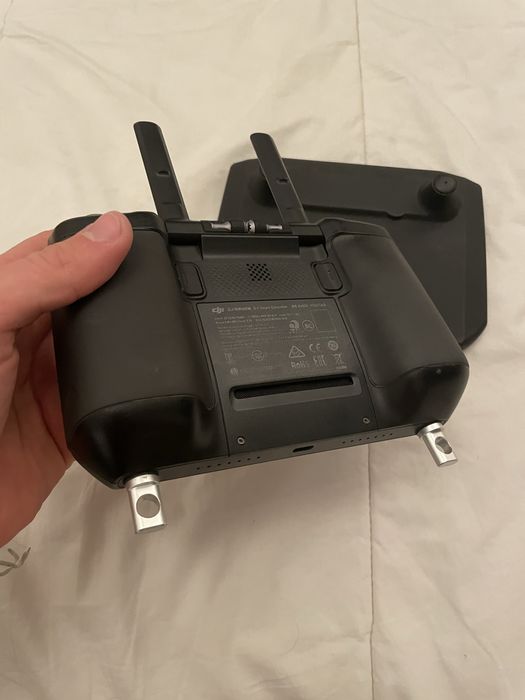 DJI RC Pro (includes screen protector)469425774564495363