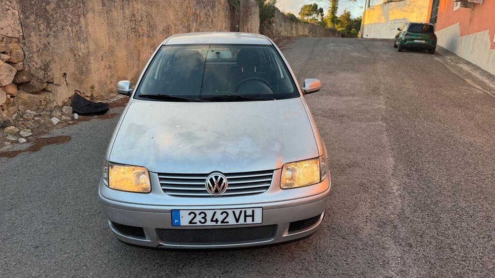VW Polo 1.4 Confortline Auto.