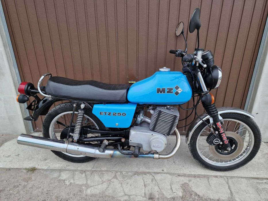 MZ ETZ 250 Ładna z DE Niebieska 83 rok