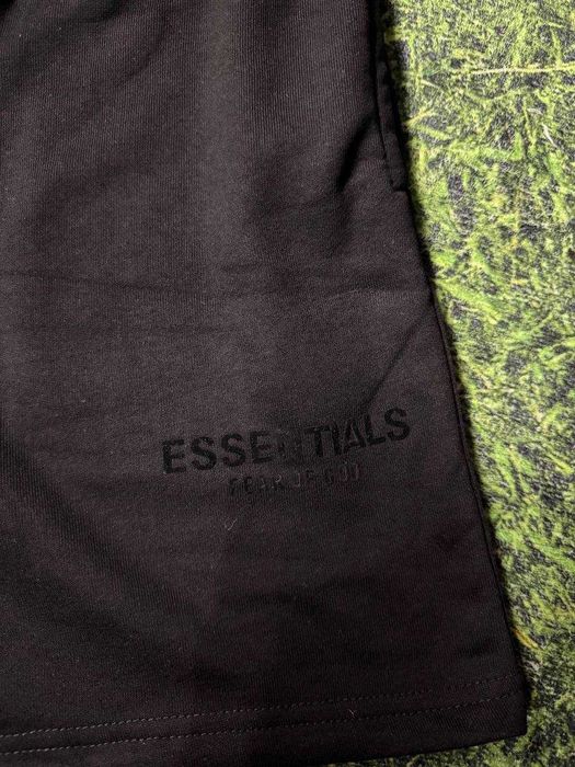 Шорты Essentials