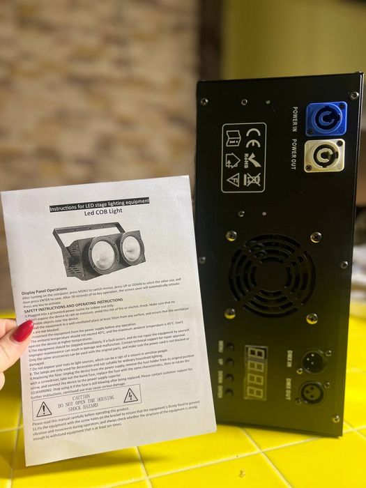 Світлодіодни бліндер