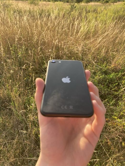 Apple iPhone SE polecam!!