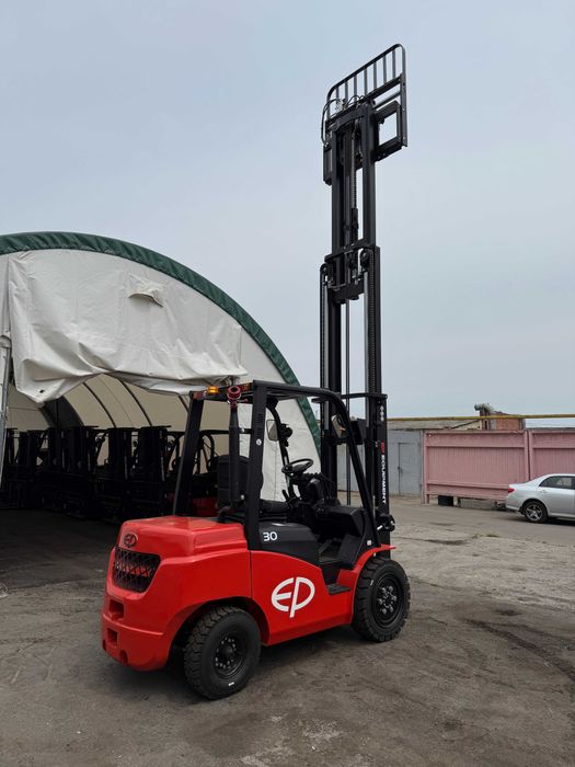 Новий вилочний навантажувач EP30T8 3т/4.8м позиціонер+бокове зміщення