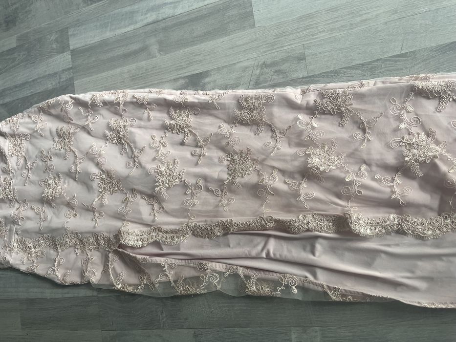 Sukienka Tiara(LOOLA)