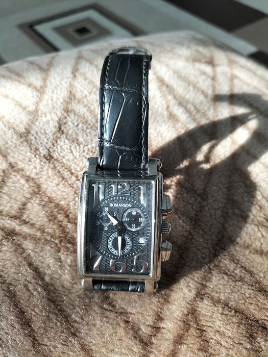 Продам мужские часы