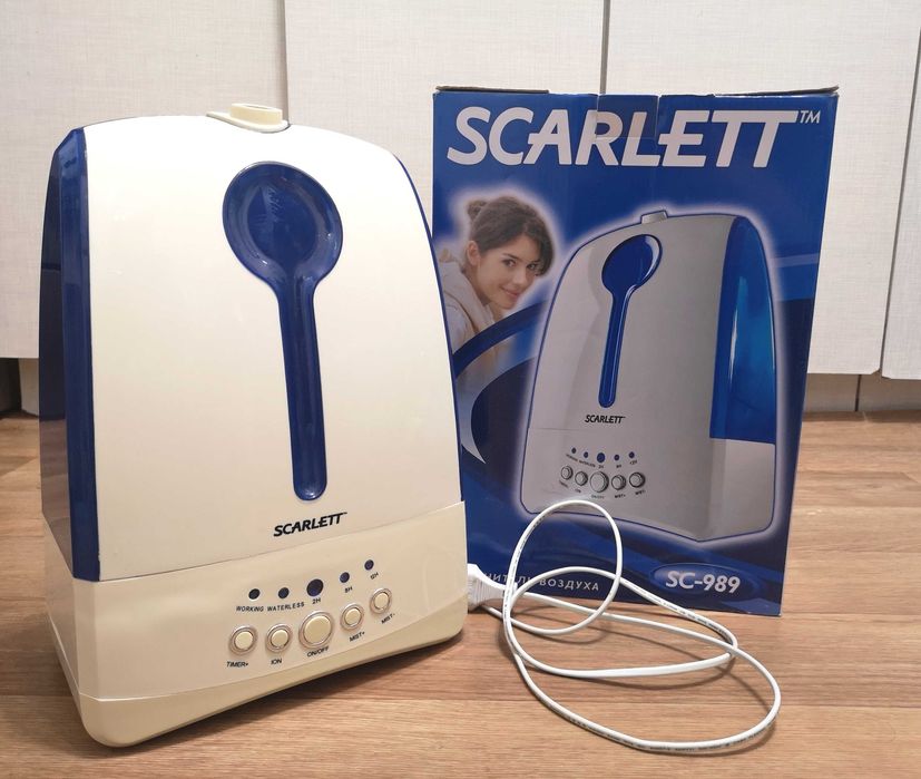 Зволожувач повітря Scarlett SC989 об'єм бака 5.5л.,  витрата 300мл/ч