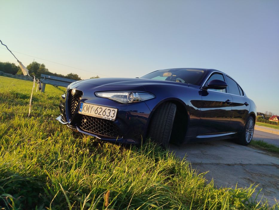Piękna alfa Romeo Giulia 2.2 automat