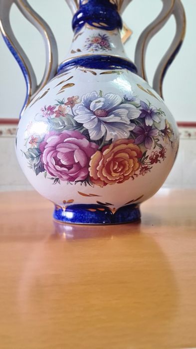 Jarrão em porcelana