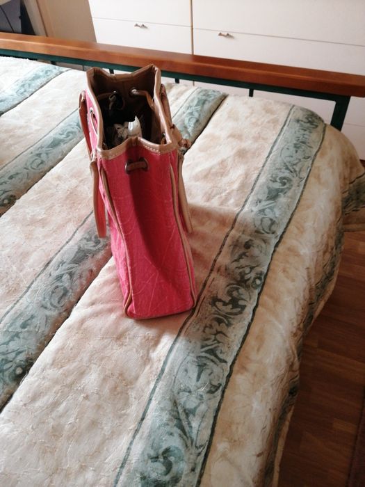 Mala saco de mão ou tiracolo