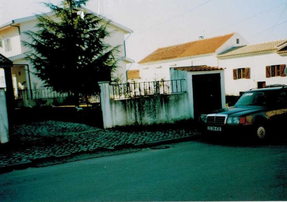 Lote de construção para moradia na Lousã perto do Modelo/Continente