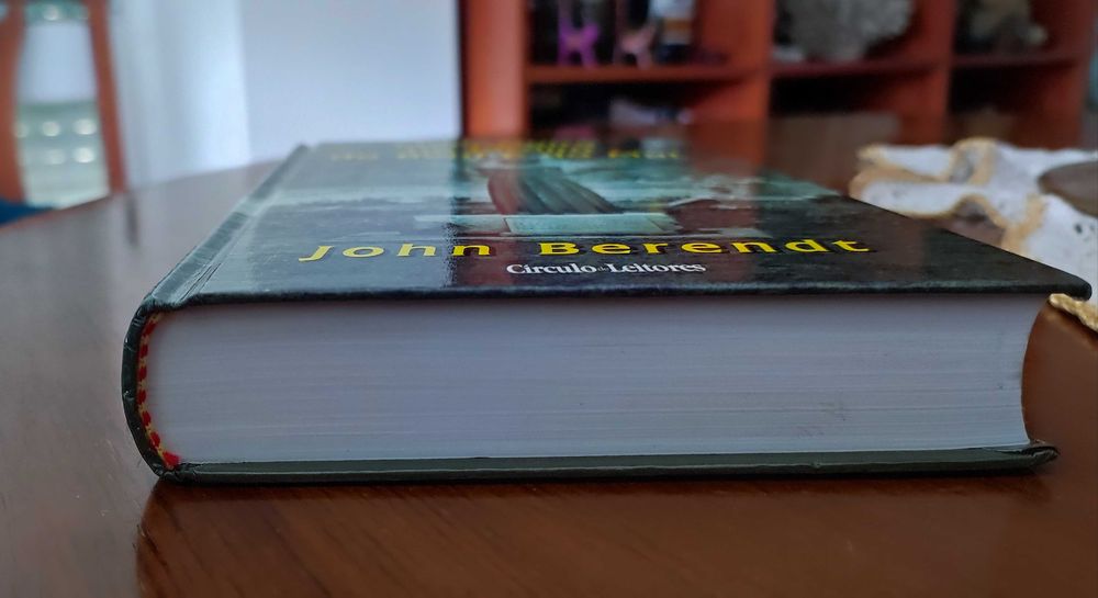 Livro "Meia-noite no jardim do bem e do mal" | John Berendt