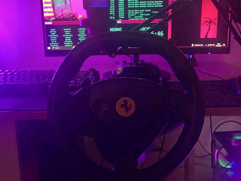 Продам игровой руль,вместе с педалями,подробности в личных сообщениях!