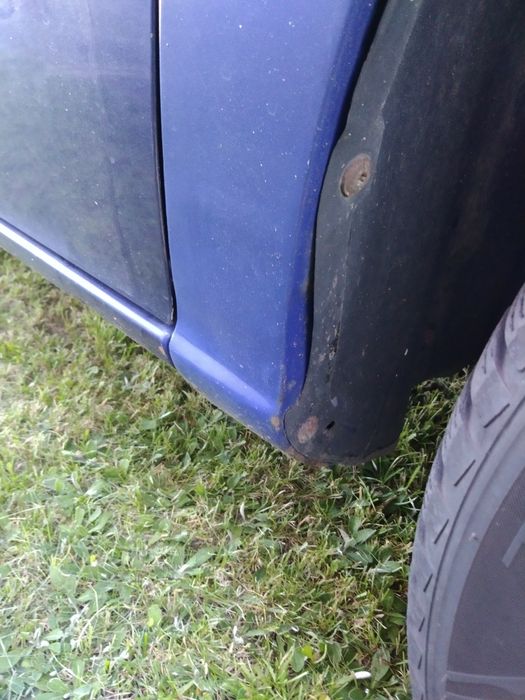 Sprzedam Seata Leona z gazem