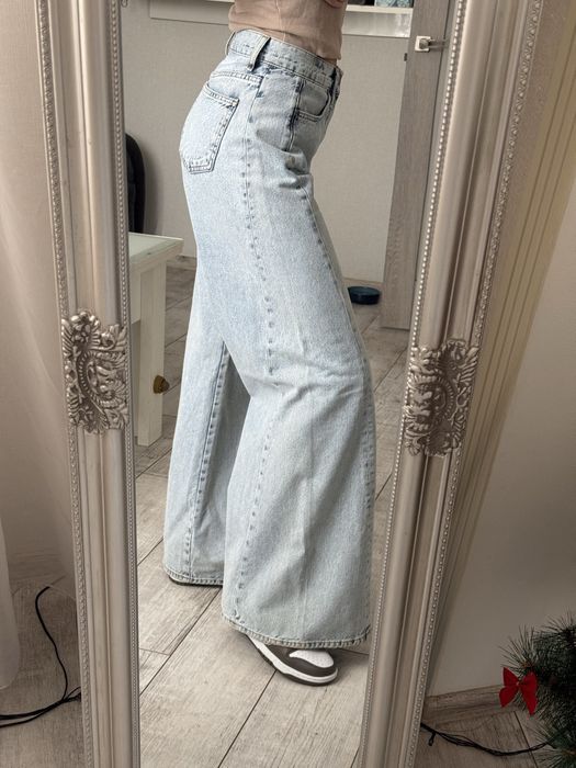 Широкі голубі джинси wide leg