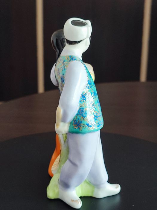 Stara Figurka porcelanowa 17 cm Japan