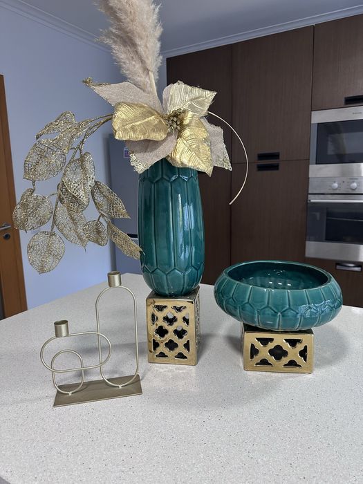 Jarras decorativas e suporte  para velas