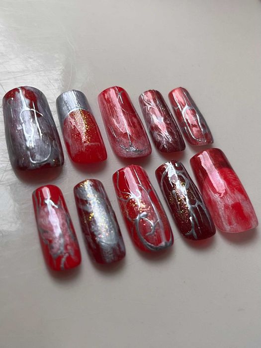 Alternative red goth press on nails