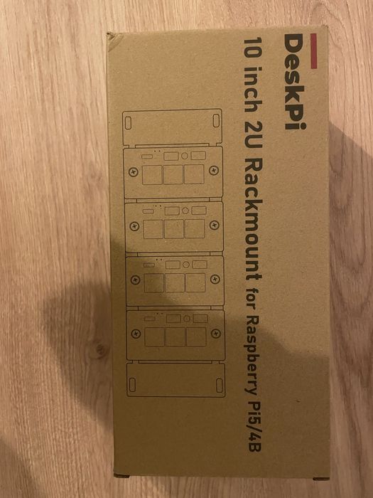 DeskPi RackMate T1 8U 10" + półki / akcesoria Raspberry Pi