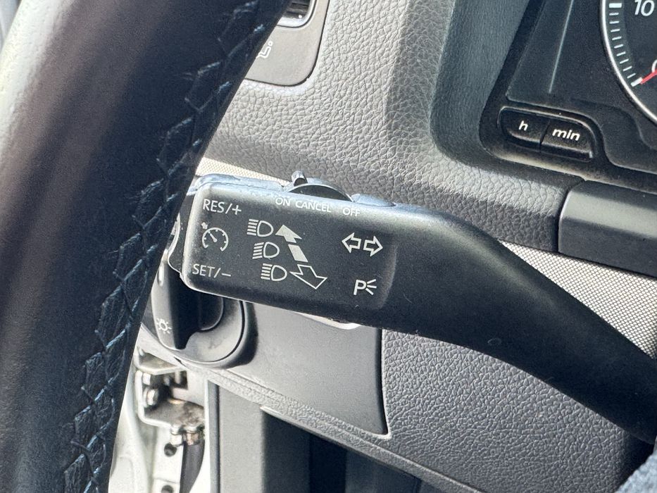 Свіжопригнанний VW GOLF 5 1.6 MPI з Німеччини