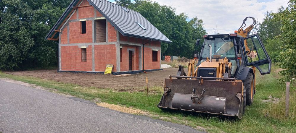 Przesiewanie mobilne Usługi koparko-ładowarką wykopy pod fundamenty