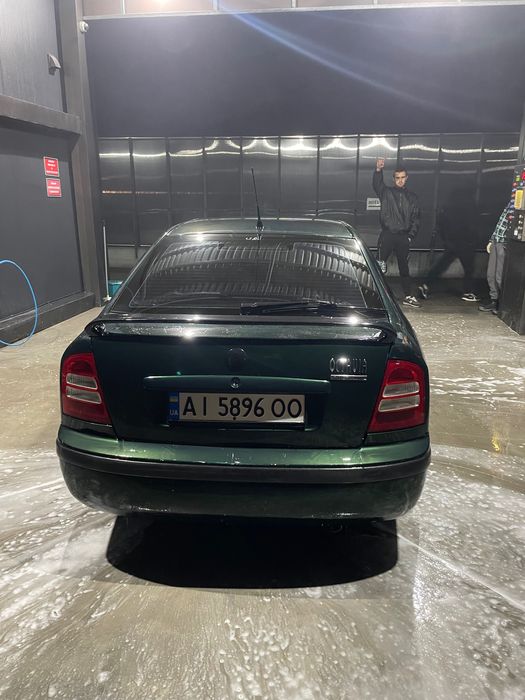 Skoda 1.8 турбо бензин