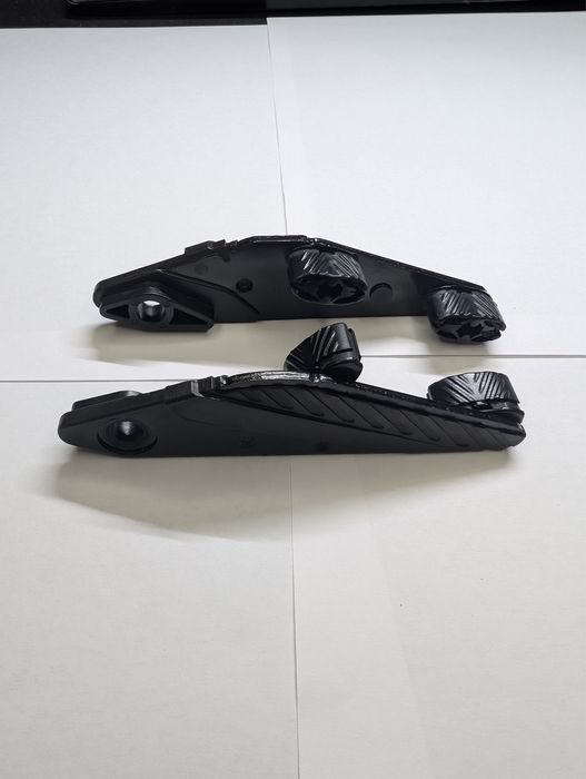 Направляючі кріплення панорами (люка) Renault Megane/Scenic/Laguna 3