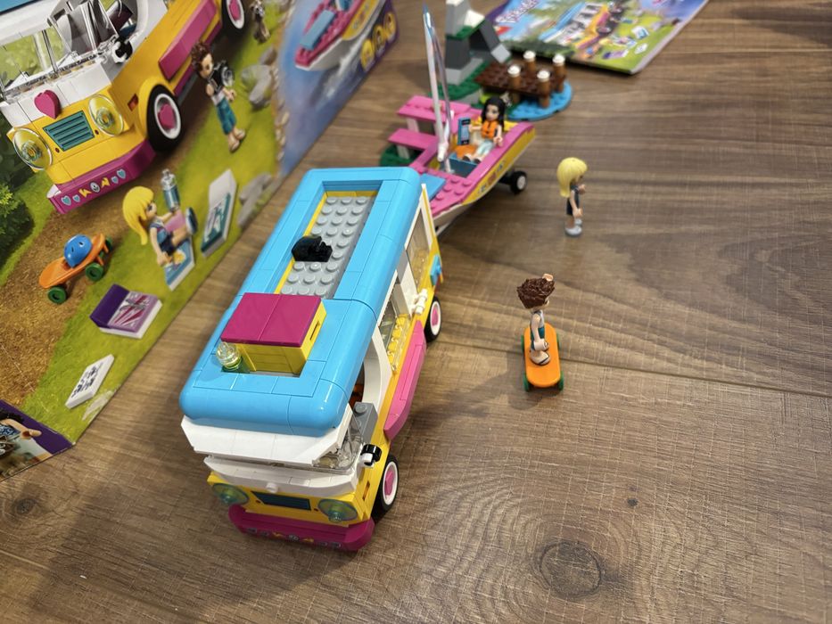 Lego friends 41681 kamper łódka