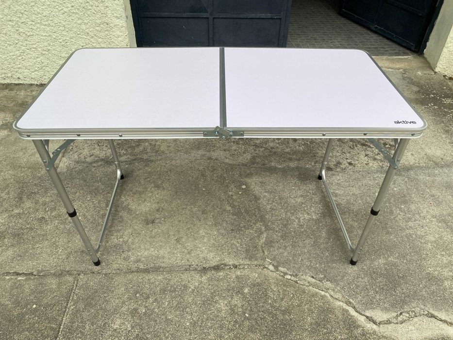 Mesa de Campismo nova