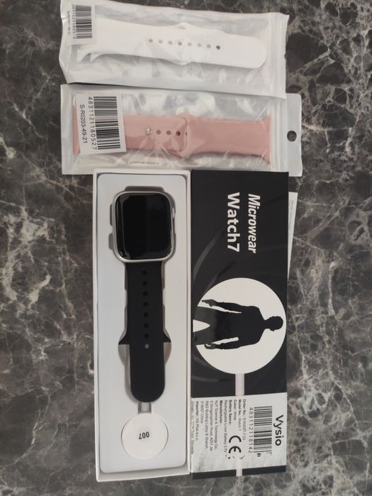 Smartwatch novo com duas braceletes novas