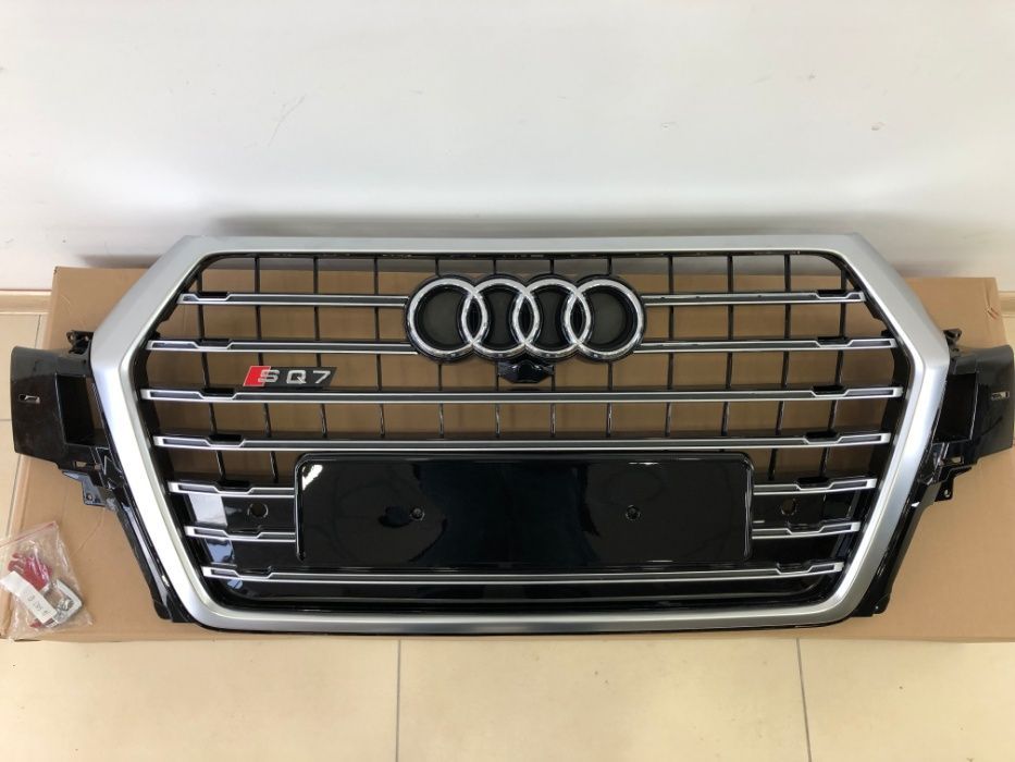 решітка радіатора на Audi Q7 sq7 решотка ауди решітка Aуді 16-19 Q7 4м