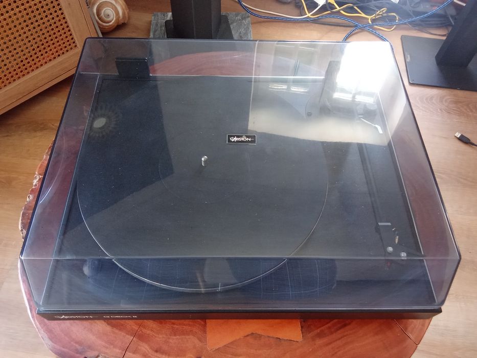 Gira discos Ariston Q Deck II