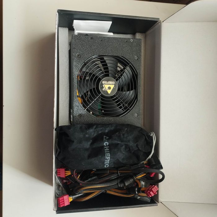 Блок живлення Chieftec Full-Rang GPS 1250C 1250W