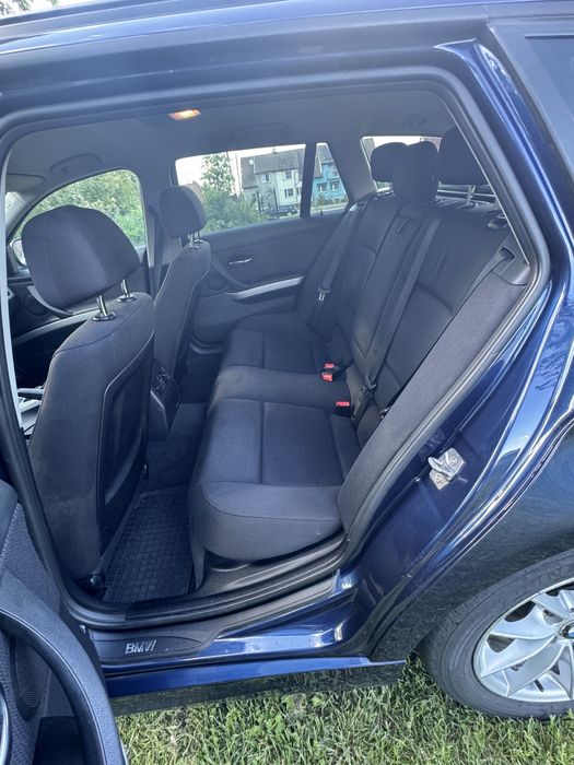 BMW 320d E91 2010r