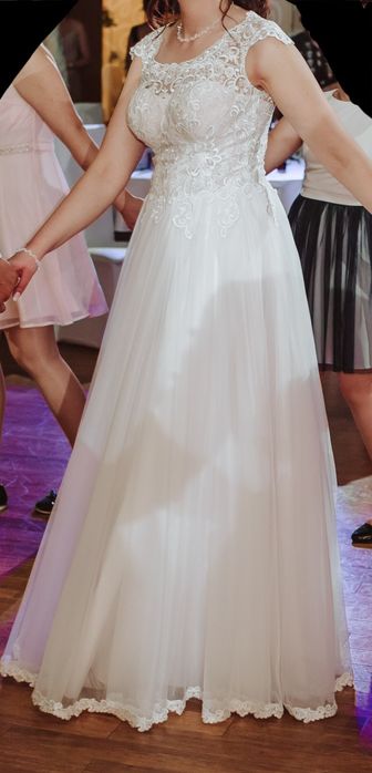 Suknia ślubna biała