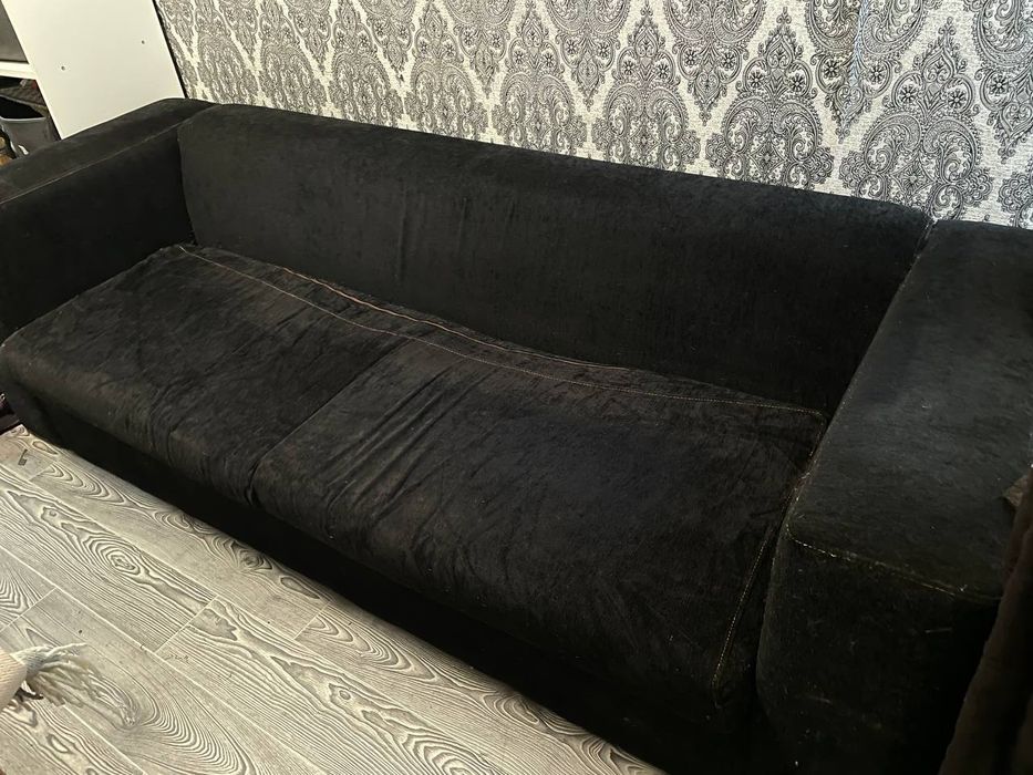 Диван нерозкладний