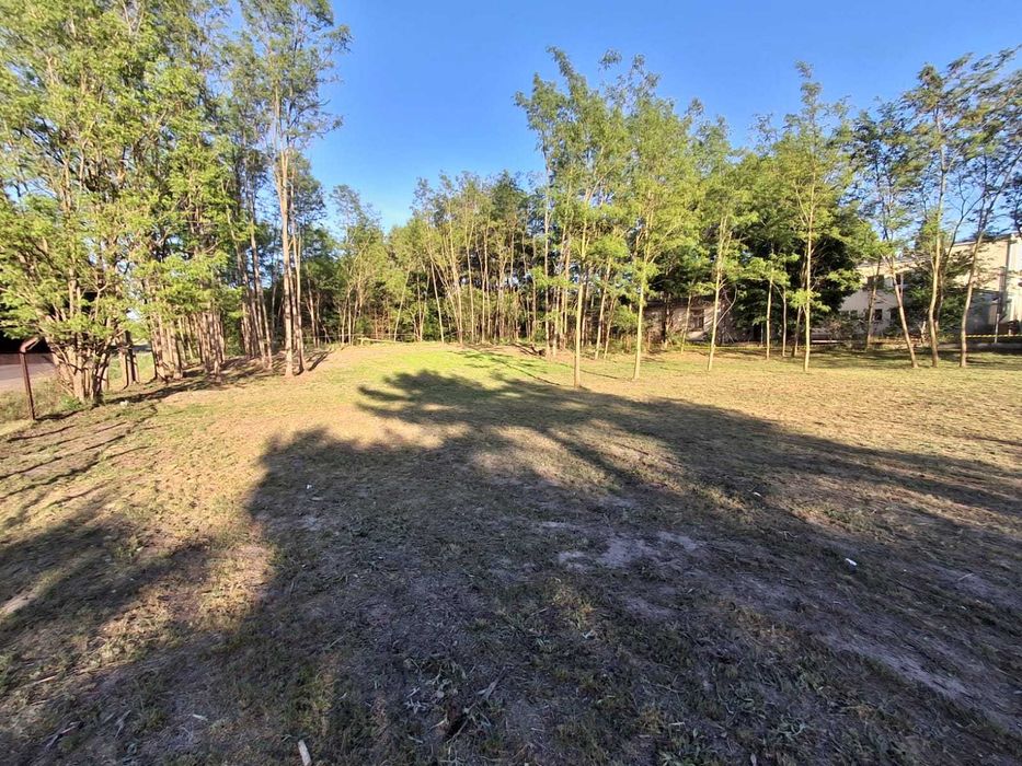 Działka pod dom przy lesie i Zbiorniku Jeziorsko – 1158 m², WZ bezterminowa - Więcej